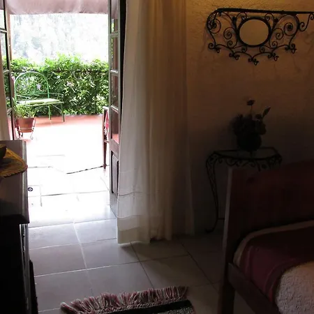 特拉克斯达贝拉乡村民宿 * Segade